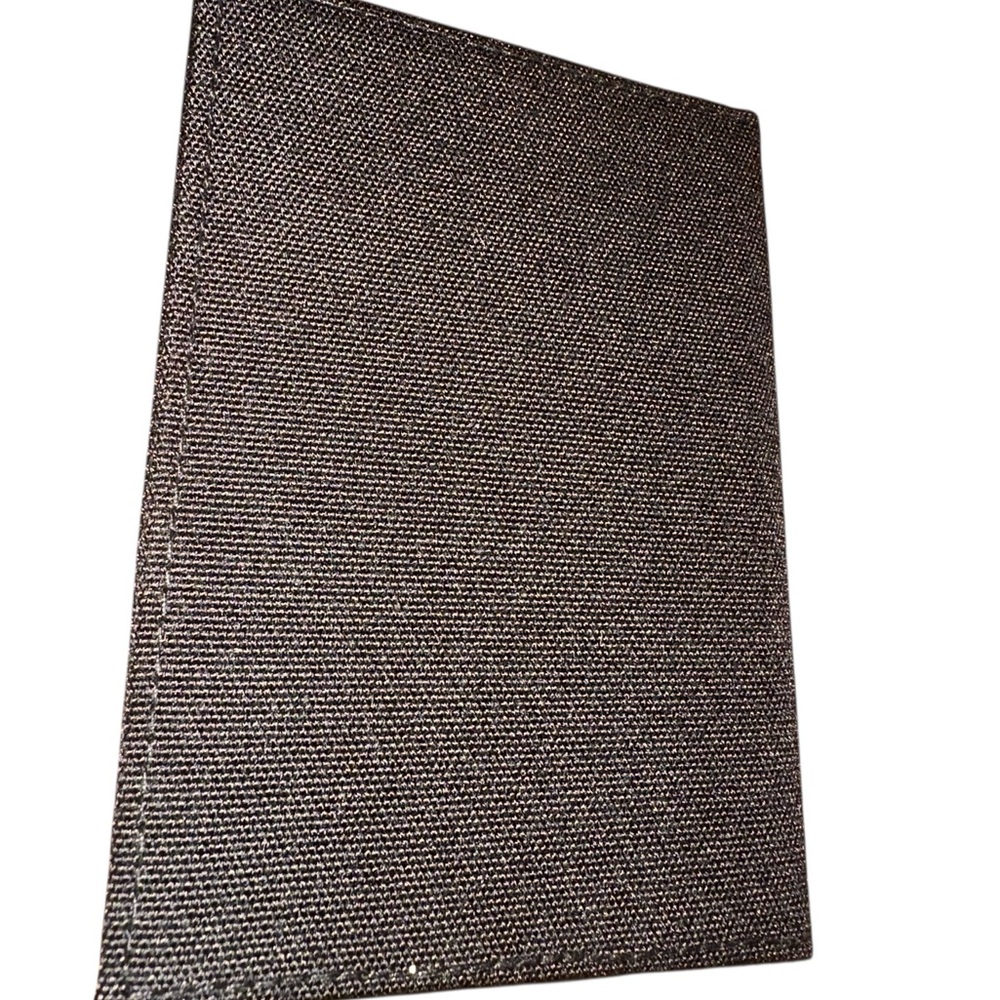 Burberry Passport Holder NWT‎ - Picture 5 of 13
